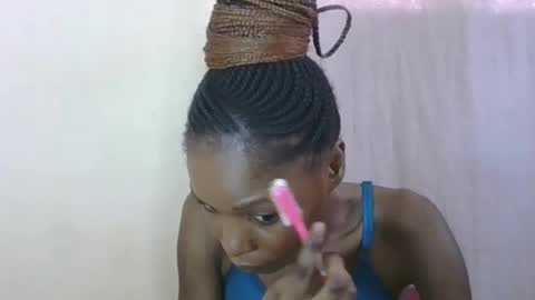Snapshot of sweetpetite254 chatting on 06/26/26, 07:02 ESTHER online show from 06/26/26, 07:02