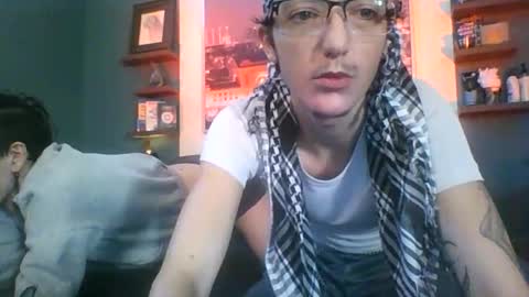 Snapshot of sweetpetite_nb chatting on 11/16/25, 09:09 sweetpetite_nb online show from 11/16/25, 09:09