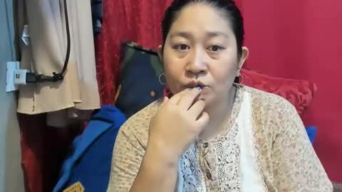Snapshot of sweetpilipina88 chatting on 05/11/26, 11:46 MIA online show from 05/11/26, 11:46