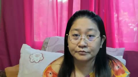 Snapshot of sweetpilipina88 chatting on 06/22/26, 11:57 MIA online show from 06/22/26, 11:57