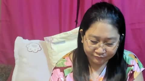 Snapshot of sweetpilipina88 chatting on 07/13/26, 10:07 MIA online show from 07/13/26, 10:07