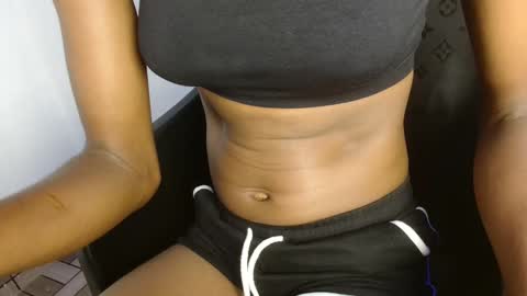 slim ivy online show from 10/22/25, 06:18