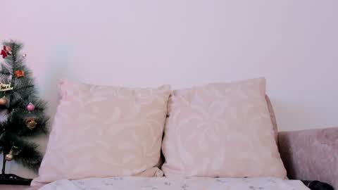 Snapshot of sweetpussyhot_ chatting on 12/21/24, 08:00 Hello Welcome Im here from WEDNESDAY to SUNDAY 430am to 830am and 3 to 7 timeMONDAY and TUESDAY i rest online show from 12/21/24, 08:00