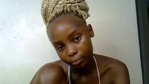 Lilly online show from 03/08/26, 03:27