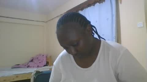 Rose Watetu online show from 03/01/26, 02:41