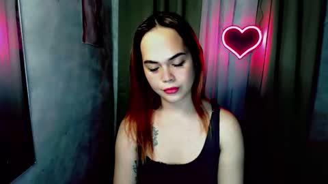 Snapshot of sweetsassyvv chatting on 11/12/25, 10:41 sweetsassyvv online show from 11/12/25, 10:41