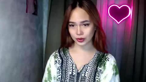 Snapshot of sweetsassyvv chatting on 12/16/25, 06:35 sweetsassyvv online show from 12/16/25, 06:35