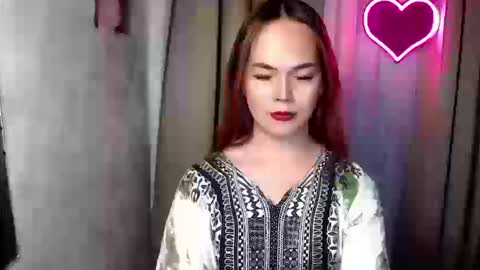 Snapshot of sweetsassyvv chatting on 12/17/25, 06:41 sweetsassyvv online show from 12/17/25, 06:41