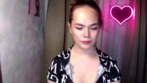 Snapshot of sweetsassyvv chatting on 12/20/25, 05:36 sweetsassyvv online show from 12/20/25, 05:36