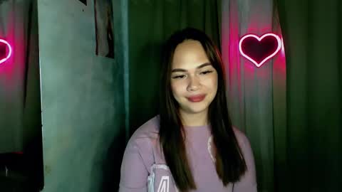 Snapshot of sweetsassyvv chatting on 02/16/26, 04:03 sweetsassyvv online show from 02/16/26, 04:03