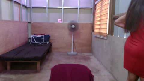 Snapshot of sweetsensation69xx chatting on 05/04/26, 05:14 Sweet online show from 05/04/26, 05:14
