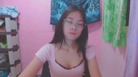 Snapshot of sweetsexygirl20 chatting on 05/07/26, 02:06 Mia online show from 05/07/26, 02:06