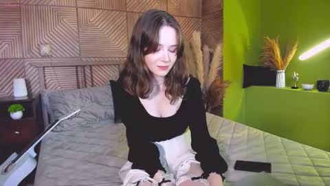 Alice online show from 09/11/25, 01:33