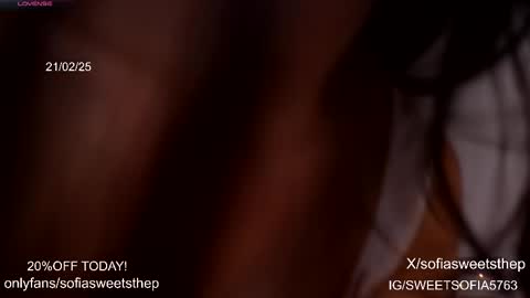 Snapshot of sweetsthep22 chatting on 02/22/25, 04:07 Sofia  online show from 02/22/25, 04:07