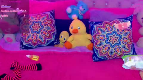 martina online show from 02/14/25, 04:37