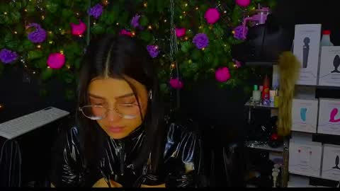 Molly -  INDEPENDENT MODEL online show from 05/23/26, 08:07