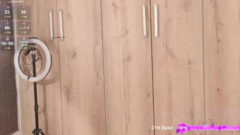 Snapshot of sweett_petite chatting on 06/03/26, 02:33 online show from 06/03/26, 02:33