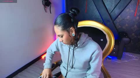 Sweett pleasure online show from 03/20/26, 02:33