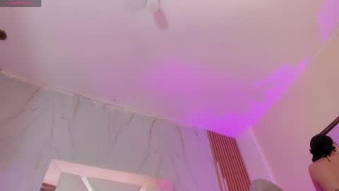 Sophiee  online show from 04/14/26, 05:24