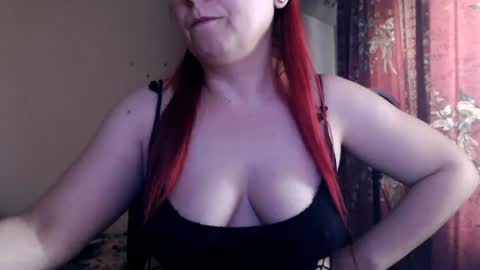 Snapshot of sweettanne chatting on 07/11/26, 01:03 SweettAnne online show from 07/11/26, 01:03