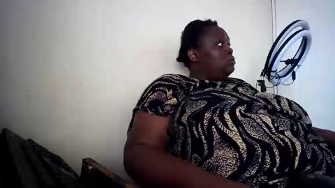 PEACHES online show from 04/08/26, 08:25