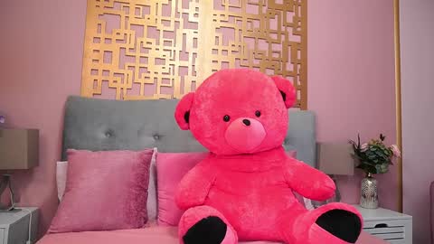 SweettLuna online show from 04/09/26, 08:36