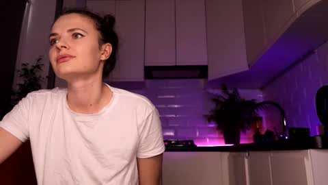 Mari ista  mari etta18 online show from 02/13/25, 11:17