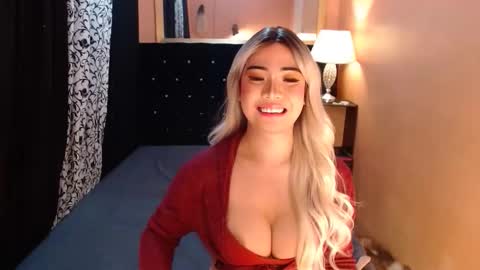 Ms trixiee online show from 11/07/25, 08:25