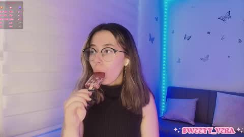 Veronica Independent Model online show from 12/13/25, 09:42