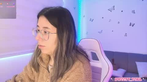 Snapshot of sweettvera_ chatting on 05/07/26, 12:43 Veronica Independent Model online show from 05/07/26, 12:43