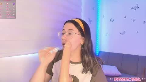 Snapshot of sweettvera_ chatting on 05/11/26, 02:45 Veronica Independent Model online show from 05/11/26, 02:45