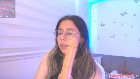 Veronica Independent Model online show from 07/15/26, 08:58