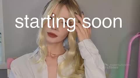 Elis  a little vacation Ill be here Saturday my schedules in bio online show from 10/05/25, 06:01