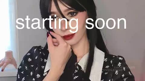 Elis  a little vacation Ill be here Saturday my schedules in bio online show from 10/31/25, 07:53