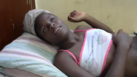 sweetvallerie online show from 02/03/25, 12:03