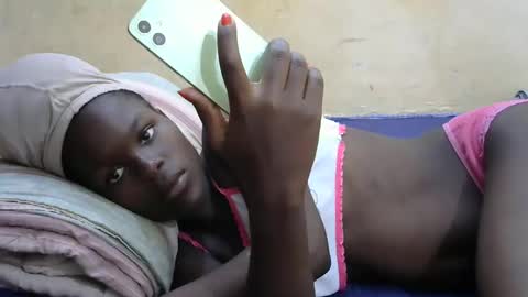 sweetvallerie online show from 02/10/25, 12:18