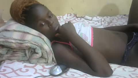 sweetvallerie online show from 02/11/25, 11:33