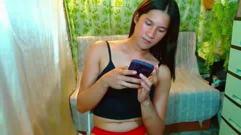 Snapshot of sweetvictoria2000 chatting on 01/18/25, 08:41 sweetvictoria2000 online show from 01/18/25, 08:41