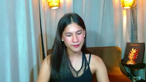 Snapshot of sweetvictoria2000 chatting on 03/05/25, 08:53 sweetvictoria2000 online show from 03/05/25, 08:53