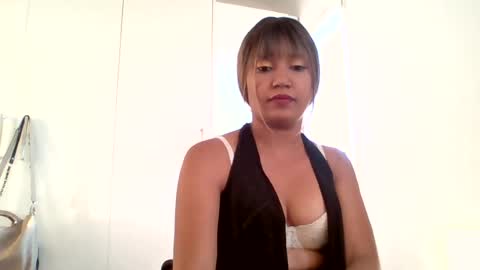 katie online show from 06/12/26, 05:17