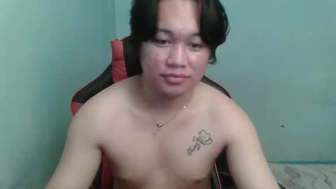 Snapshot of sweetwhore_cristy chatting on 10/24/25, 02:19 cristy online show from 10/24/25, 02:19