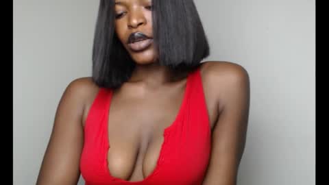 sweetxxboobsx online show from 11/05/25, 08:36