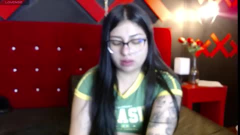 Snapshot of sweety_ashly chatting on 01/18/25, 02:23 Ashley 3 online show from 01/18/25, 02:23