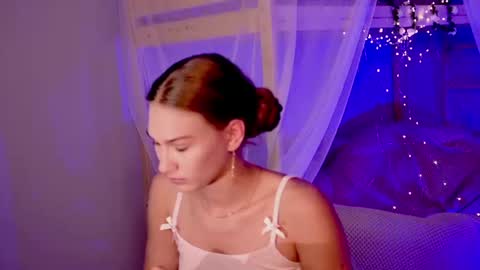 Snapshot of sweety_emilya chatting on 07/15/26, 05:45 Emily online show from 07/15/26, 05:45