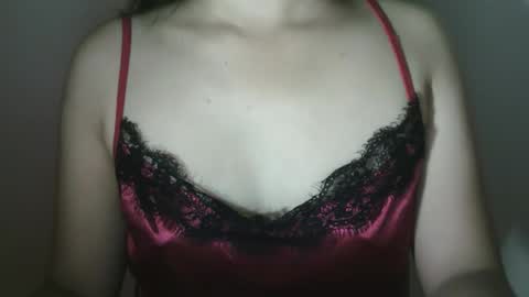 Snapshot of sweety_princess15 chatting on 10/06/25, 05:32 sweety_princess15 online show from 10/06/25, 05:32