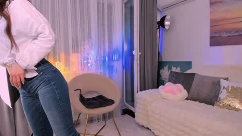 Katerina online show from 10/05/25, 03:32