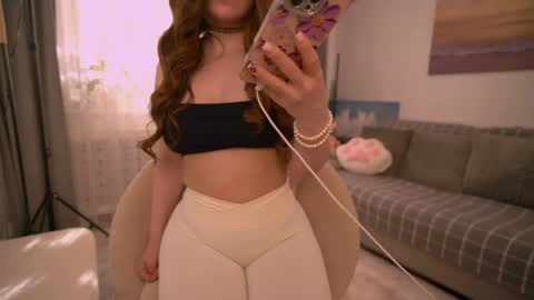 Snapshot of sweety_rinushka_ chatting on 05/19/26, 02:23 Katerina online show from 05/19/26, 02:23
