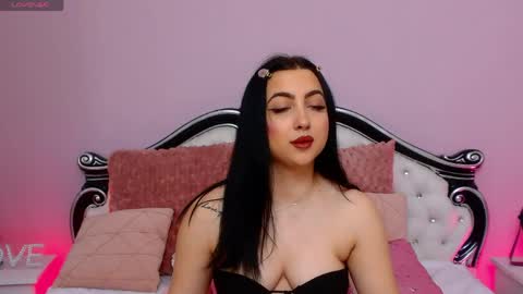 Snapshot of sweety_sasha18 chatting on 05/26/26, 05:42 Sasha online show from 05/26/26, 05:42