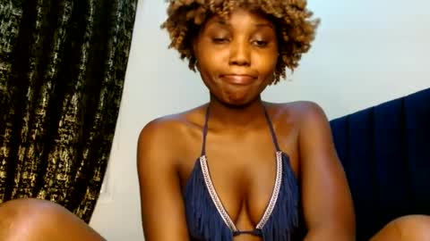 Snapshot of sweety_spixxy chatting on 06/30/26, 09:38 Dolly online show from 06/30/26, 09:38