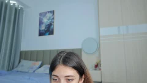 Snapshot of sweety_vikky chatting on 05/18/26, 12:07 Vikky online show from 05/18/26, 12:07